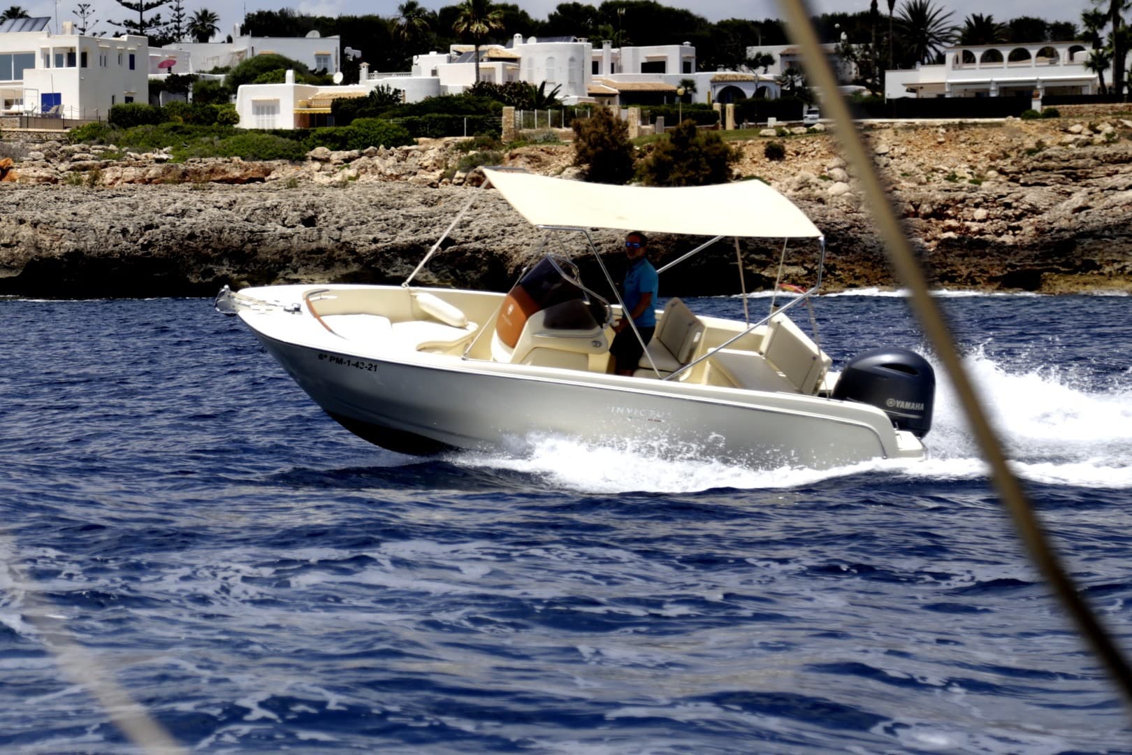 Invictus FX200